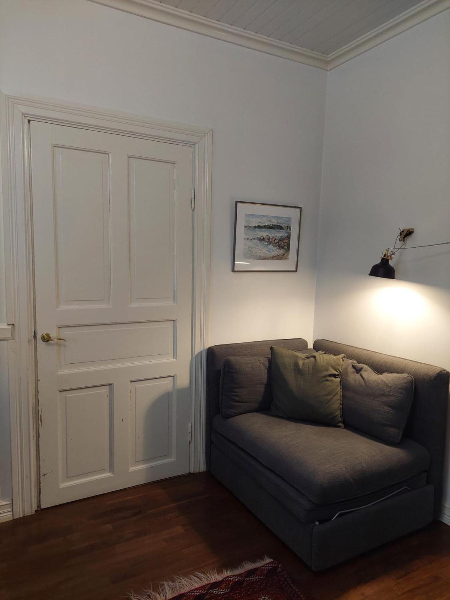 Remontoitu Asunto Vanhassa Talossa - Renovated Apartment At The Heart Of Turku Luaran gambar