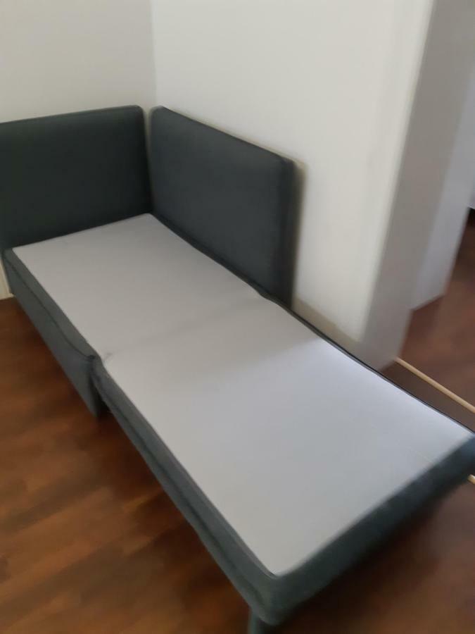 Remontoitu Asunto Vanhassa Talossa - Renovated Apartment At The Heart Of Turku Luaran gambar